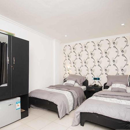 Niagara Inn Accra Exteriör bild