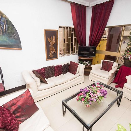 Niagara Inn Accra Exteriör bild