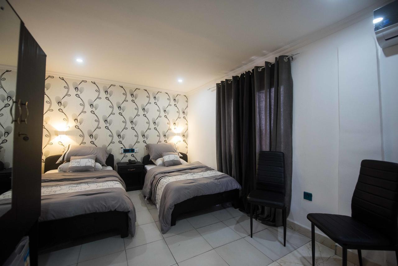 Niagara Inn Accra Exteriör bild