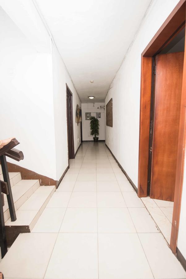 Niagara Inn Accra Exteriör bild