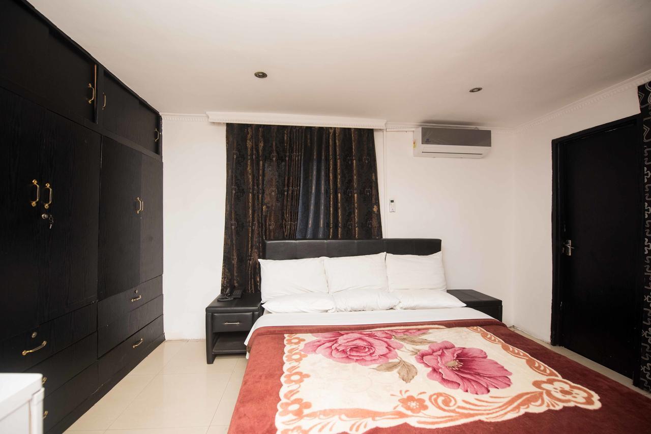 Niagara Inn Accra Exteriör bild